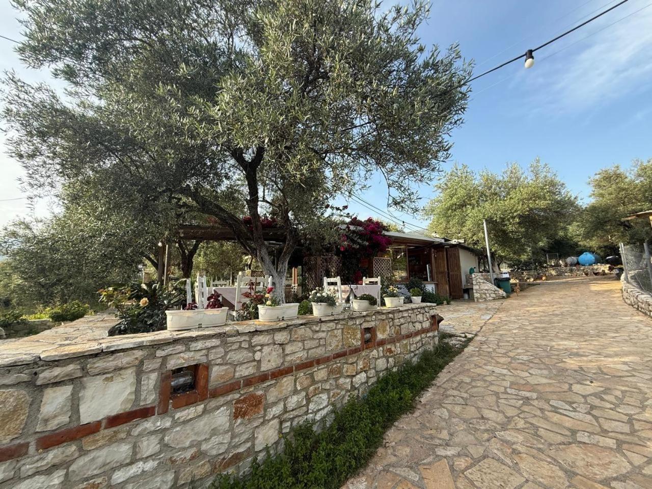 Hotel Stolis Himara Zewnętrze zdjęcie