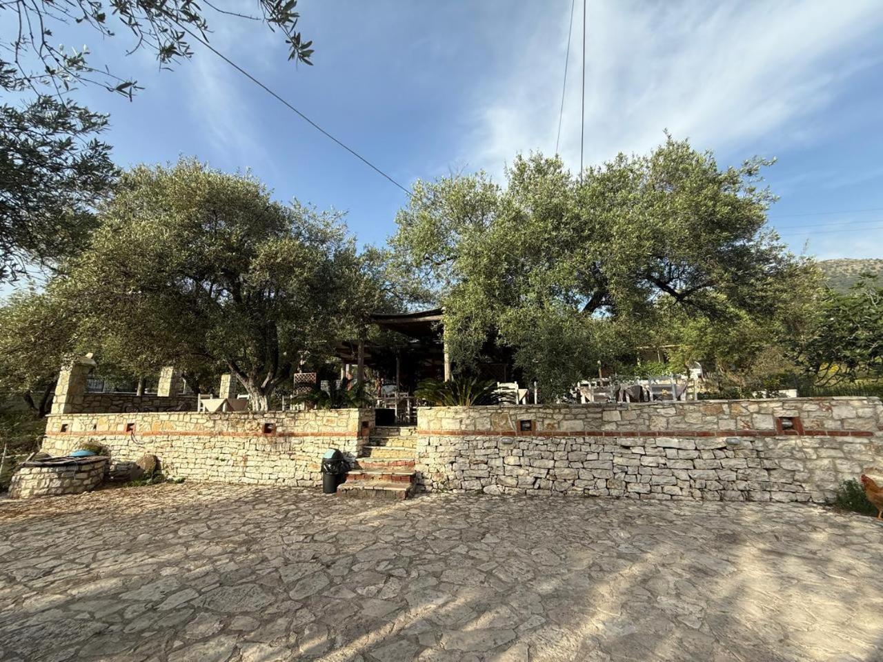 Hotel Stolis Himara Zewnętrze zdjęcie