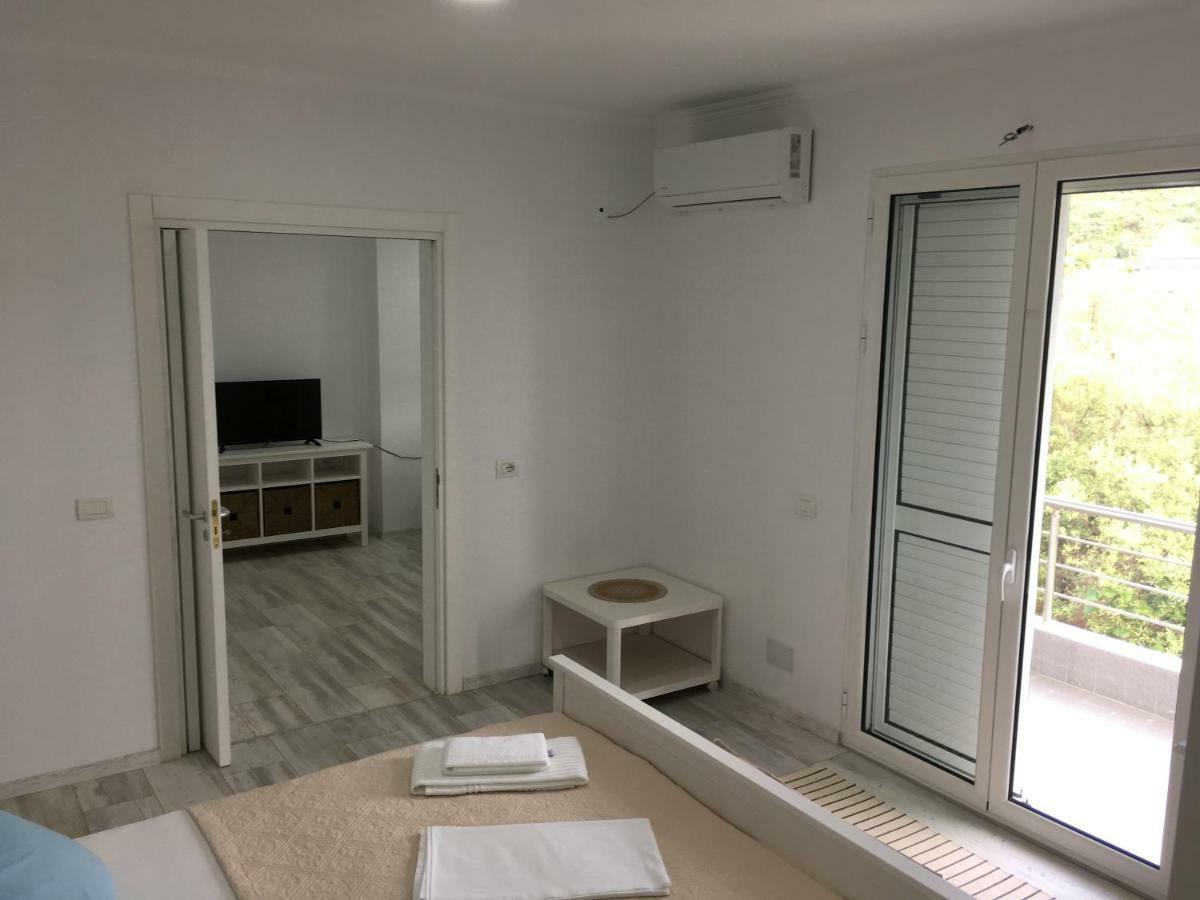 Hotel Stolis Himara Zewnętrze zdjęcie